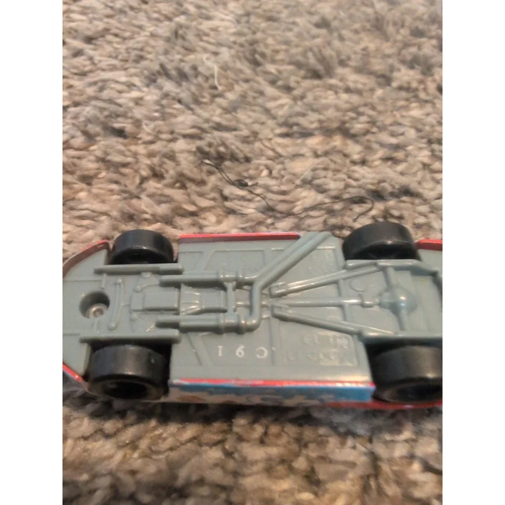 2008 Hot Wheels #43 Richard Petty NASCAR Cinnamon Toast Crunch Diecast 1:64